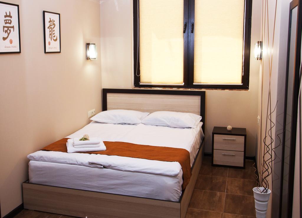 Wow Guest House In Apartment 141 Yerevan Bagian luar foto